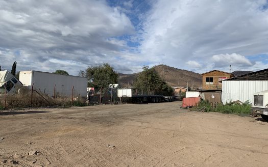 Terreno Comercial urbanizado en Vicuña Mackenna de 2700 metros cuadrados