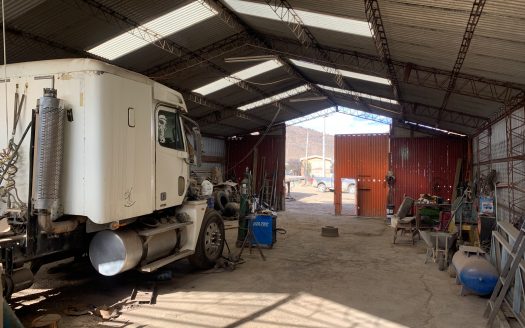 Terreno Comercial urbanizado en Vicuña Mackenna de 2700 metros cuadrados