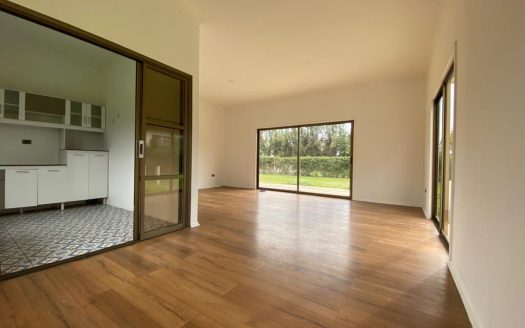 Arriendo casa en Santa Julia