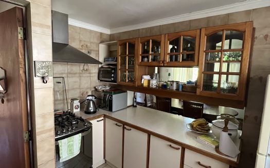Se arrienda casa 3 habitaciones 2 baños en Villa Los Limonares de Melipilla